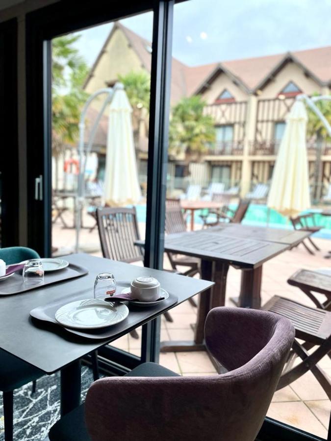 Logis Le Clos Deauville Saint Gatien Zewnętrze zdjęcie