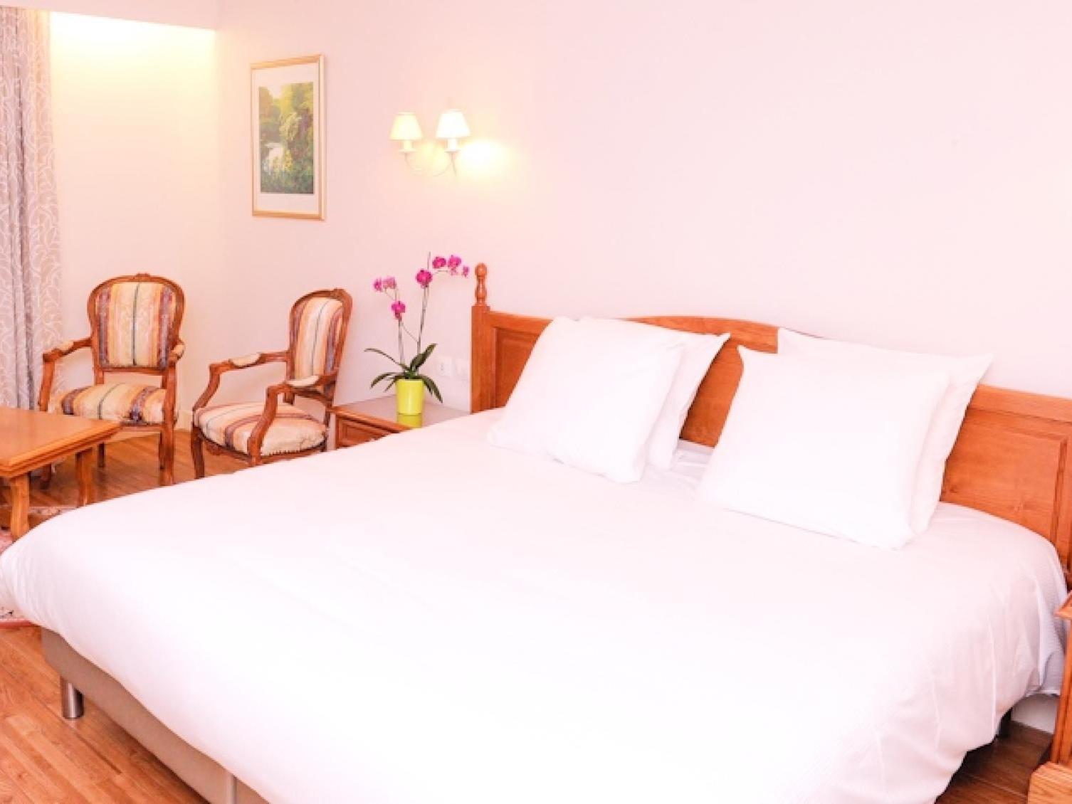 Logis Le Clos Deauville Saint Gatien Zewnętrze zdjęcie